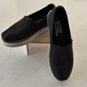 BOBS Skechers Black Espadrille Slip-Ons W 8